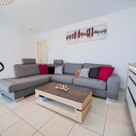 Lumineux, 80m², Proche Des Vosges *