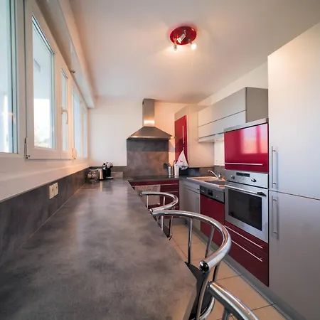 Apartment Lumineux, 80m², Proche Des Vosges Thann